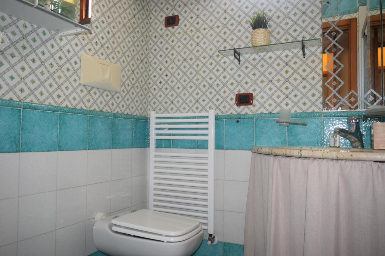 Bed and Breakfast La Finestra Sul Mare Ischia Exterior foto