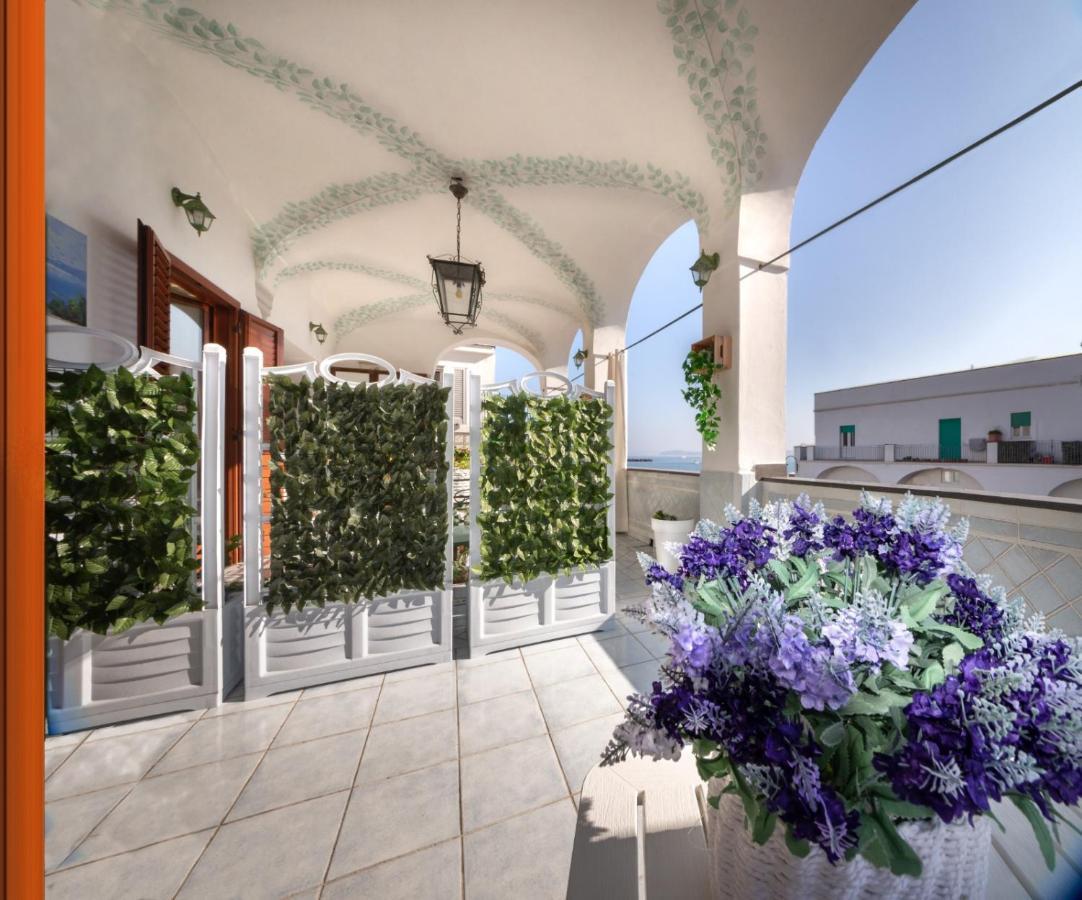 Bed and Breakfast La Finestra Sul Mare Ischia Exterior foto
