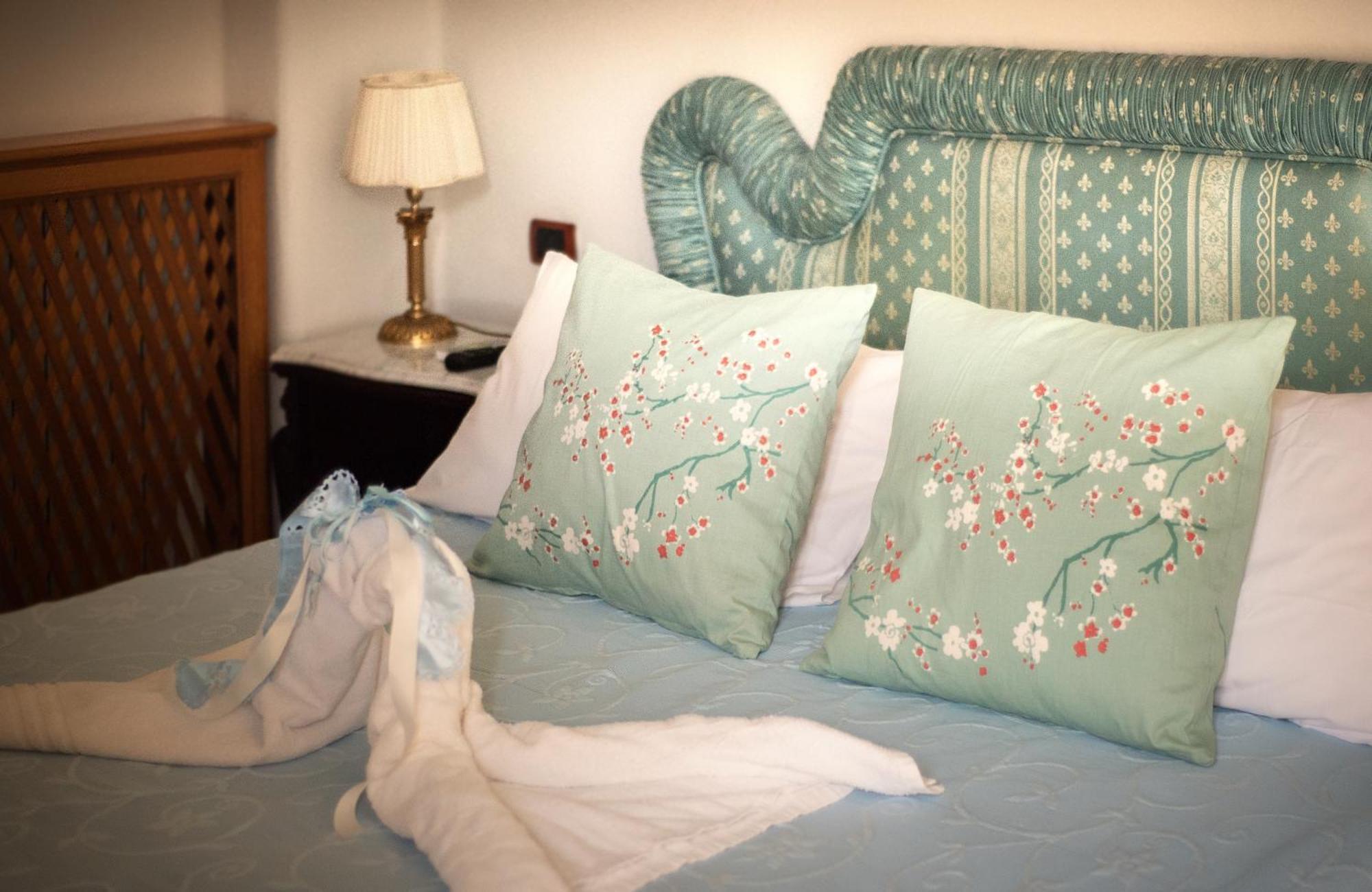 Bed and Breakfast La Finestra Sul Mare Ischia Exterior foto